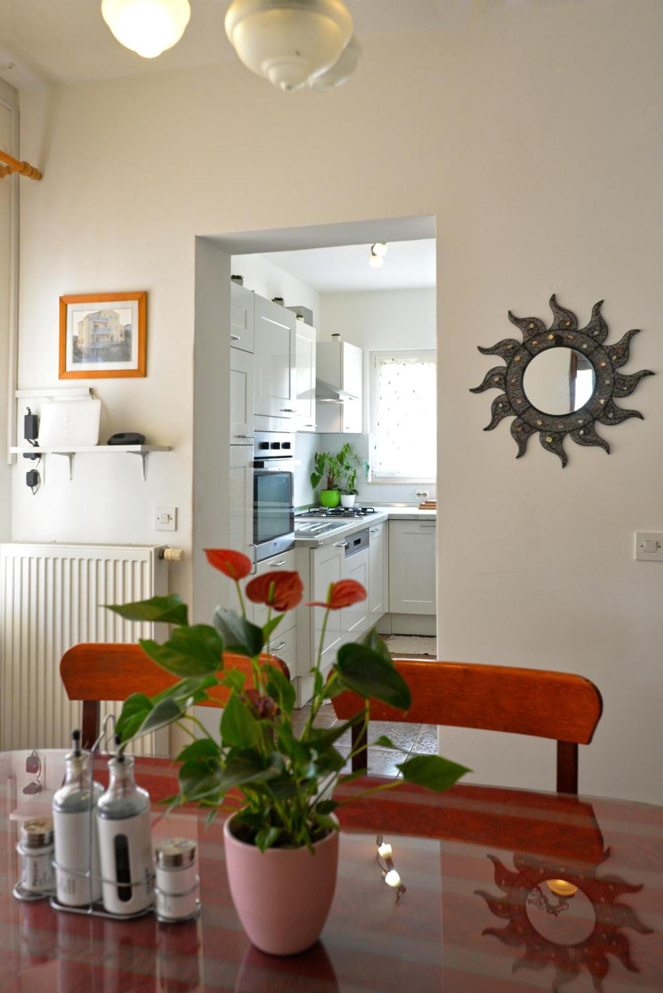 Apartments Goranka 2 Murter Bagian luar foto