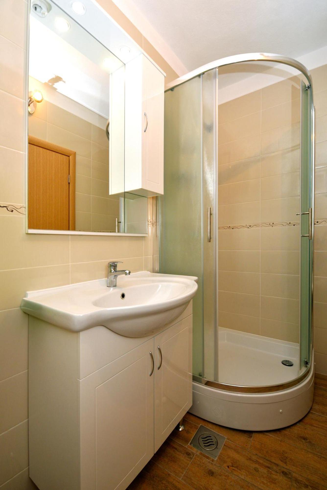 Apartments Goranka 2 Murter Bagian luar foto